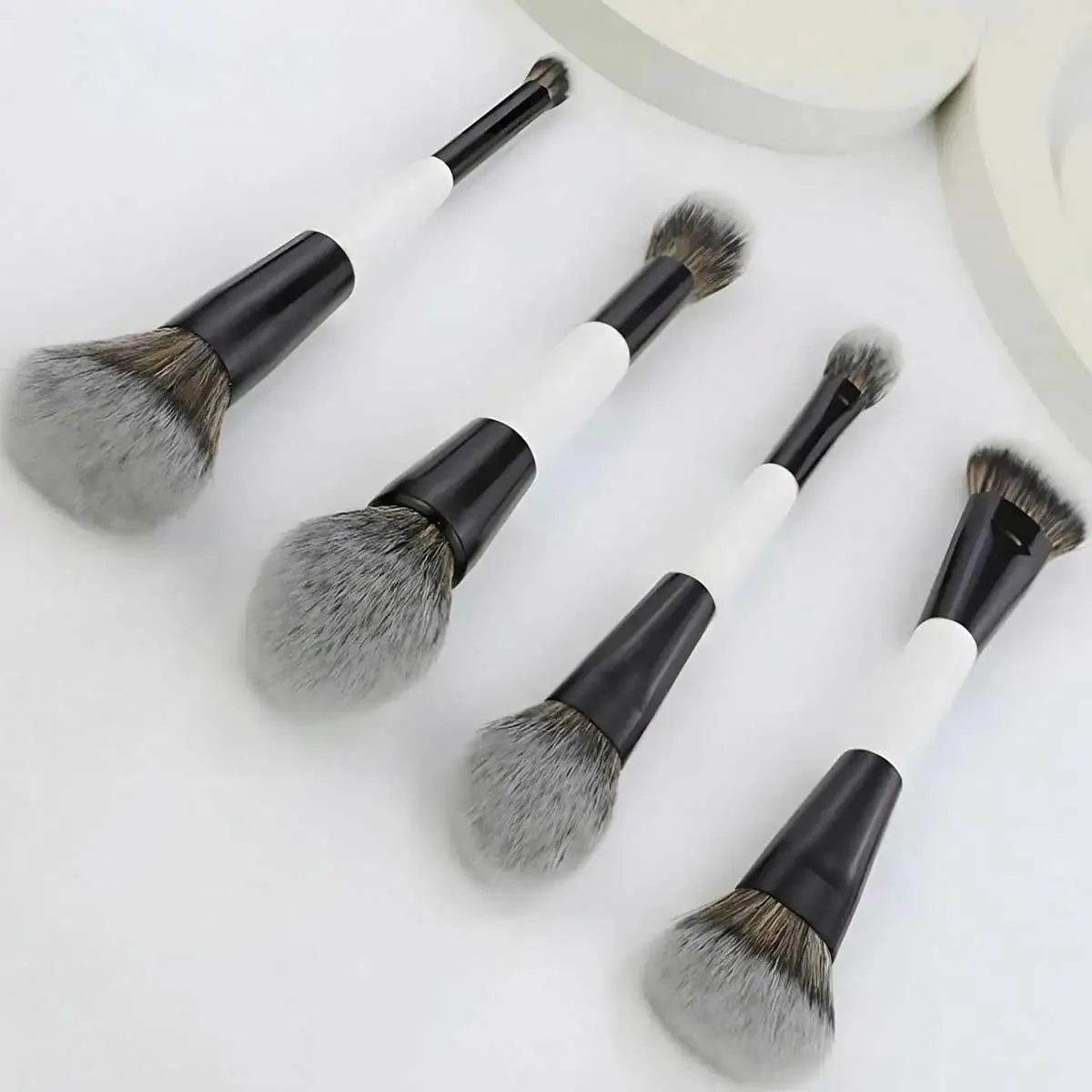 4pcs Double-Ended Makeup Brush Set. Multi-Functional Foundation Blush Powder Highlighter Contour And Concealer Brushes — image 6
