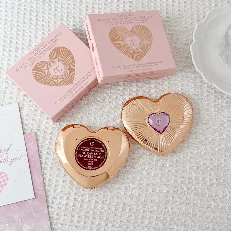 Charlotte tilbury chique pó blush sedoso macio edificável blendable radiante luminoso de longa duração brilho natural swish pop maquiagem — image 2