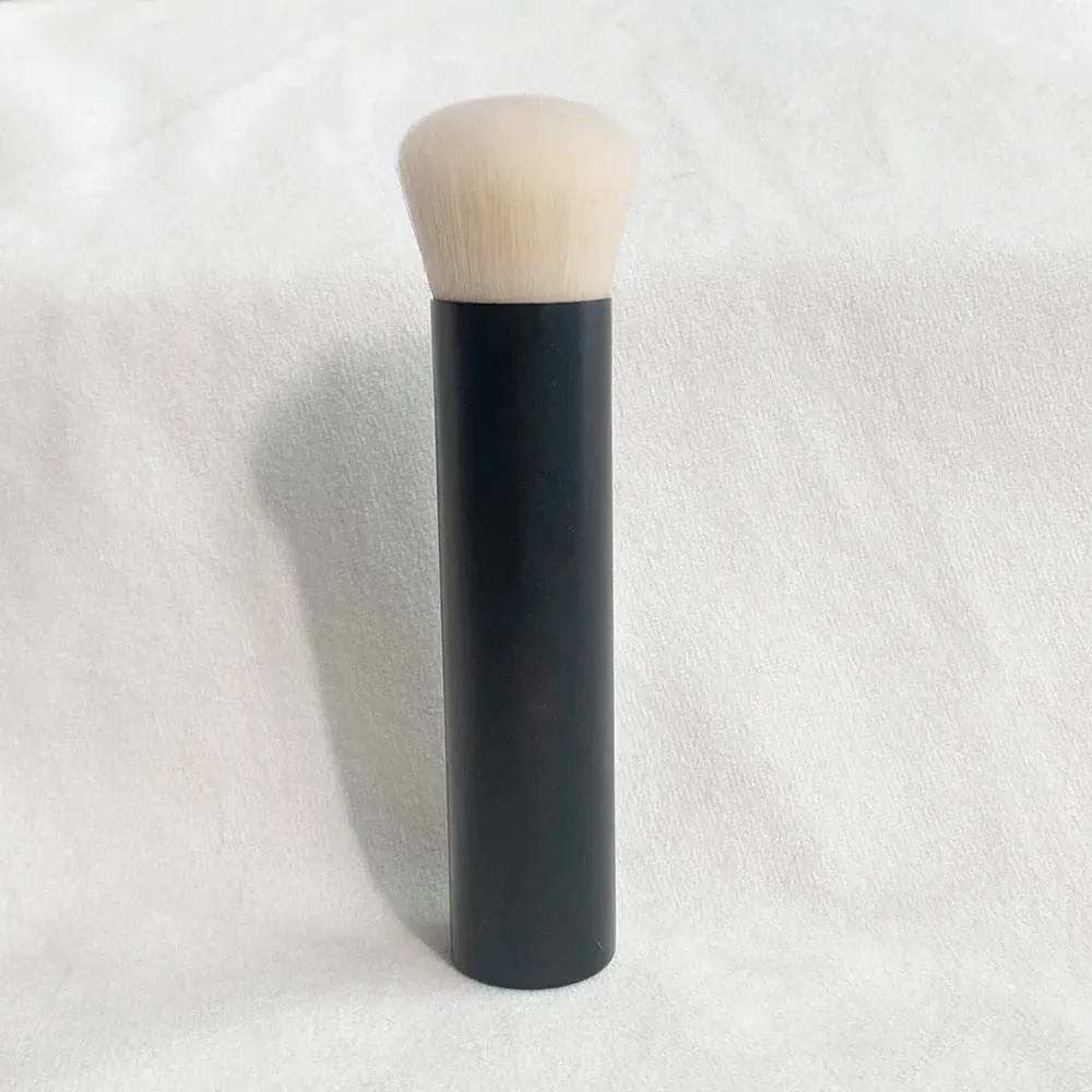 No.1 Slanted Vanish Foundation Cream Contour Sculpting Seamlessly Blend Makeup Brush Tools — image 2