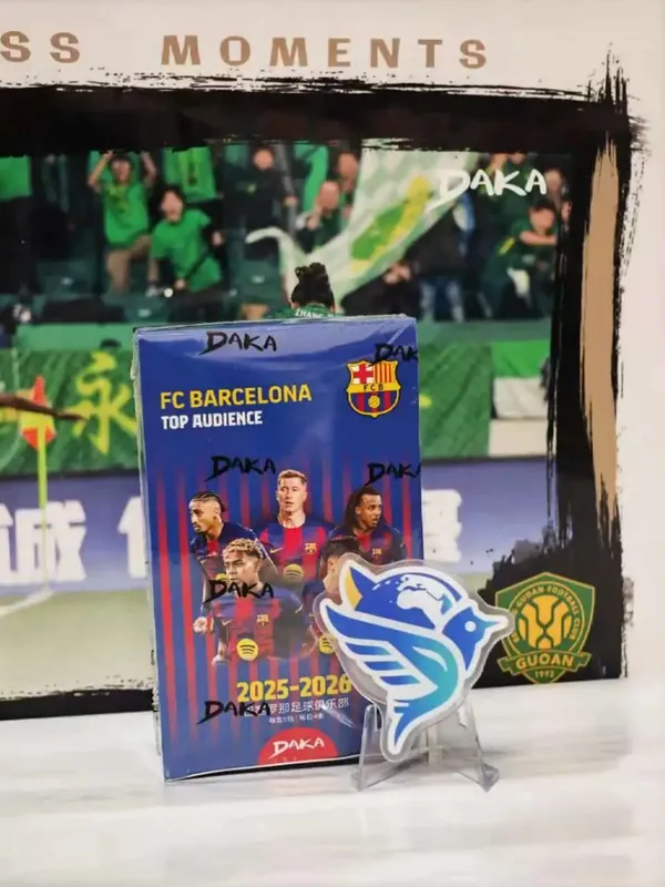 Echte originale 2025 DAKA Real Madrid Star-Karten-Sammelbox, limitierte Auflage, nummerierte Signatur, ein Muss für Fan-Sammler — image 8