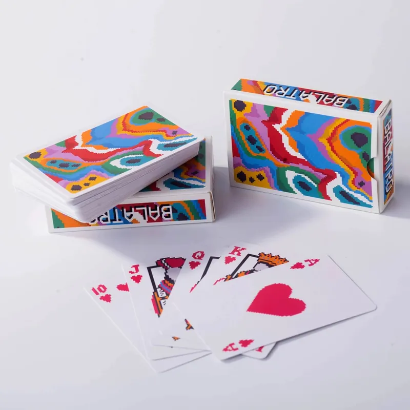 Set di carte da poker classico: gioco di società essenziale per riunioni, giochi da tavolo e divertimento festivo Carte da gioco durevoli e portatili — image 4