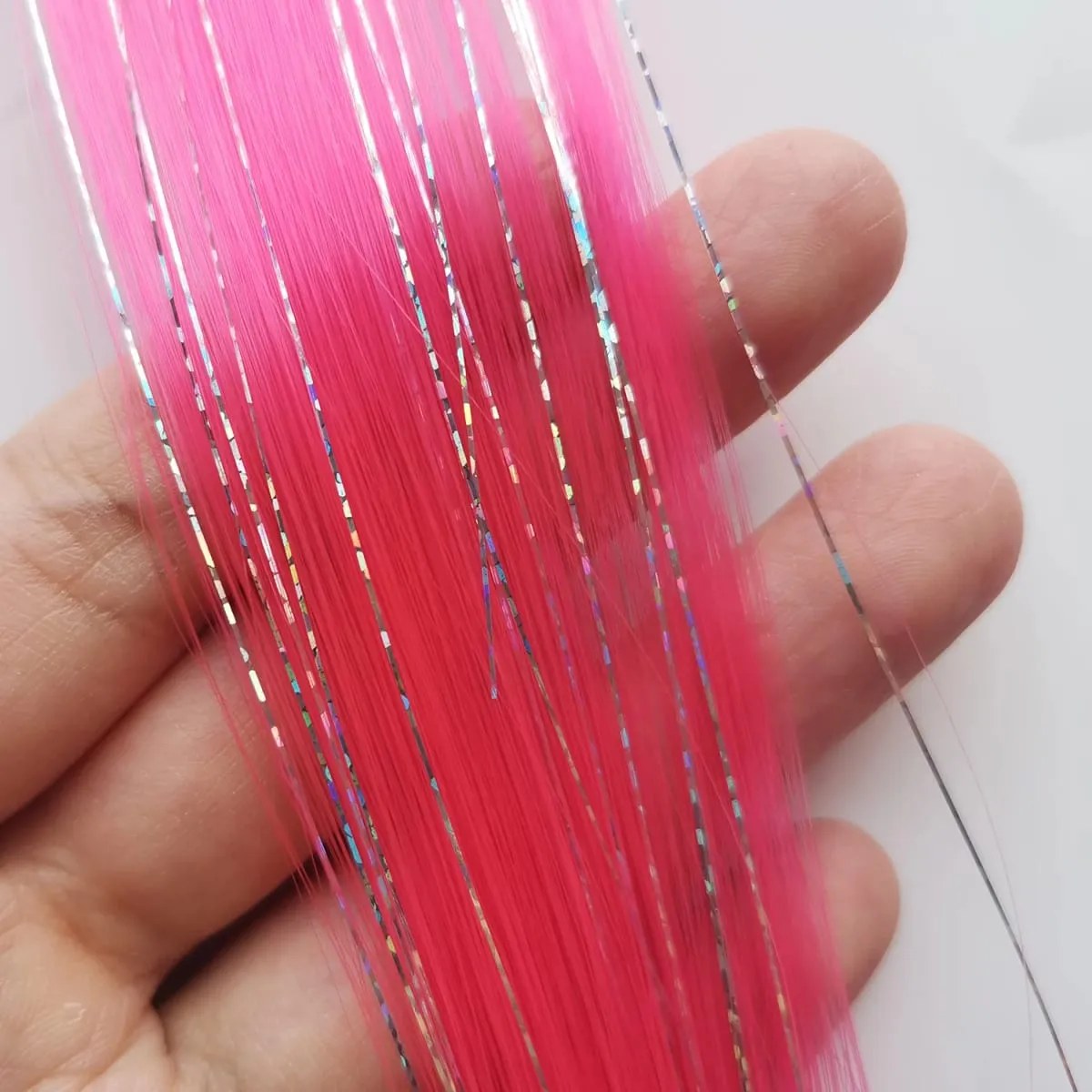 Clip nelle estensioni dei capelli rosa Orpelli misti d'argento Parrucchino sintetico arcobaleno Festività per feste per donne e ragazze — image 10