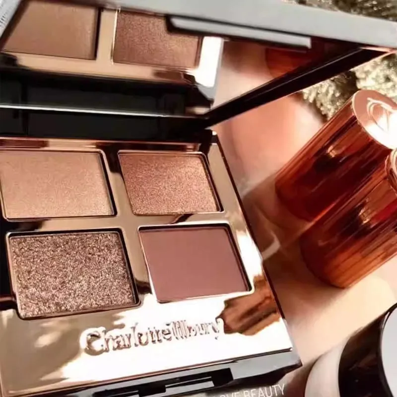 Charlotte Tilbury CT – ensemble de maquillage, hydratant pour les lèvres au collagène léger, poudre pressée pour une finition impeccable, fard à paupières quatre couleurs — image 5