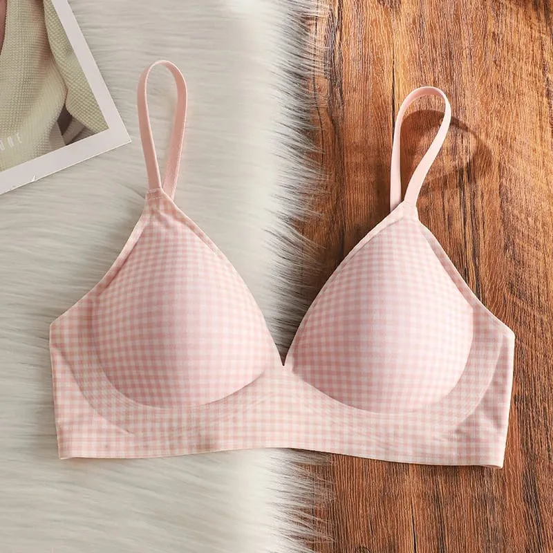 Elegantní Seamless Bralette Malá poprsí Sbírka Proti povisnutí Tenká nastavitelná ramínka Wirefree Comfort Fit UK Light Support Podprsenka