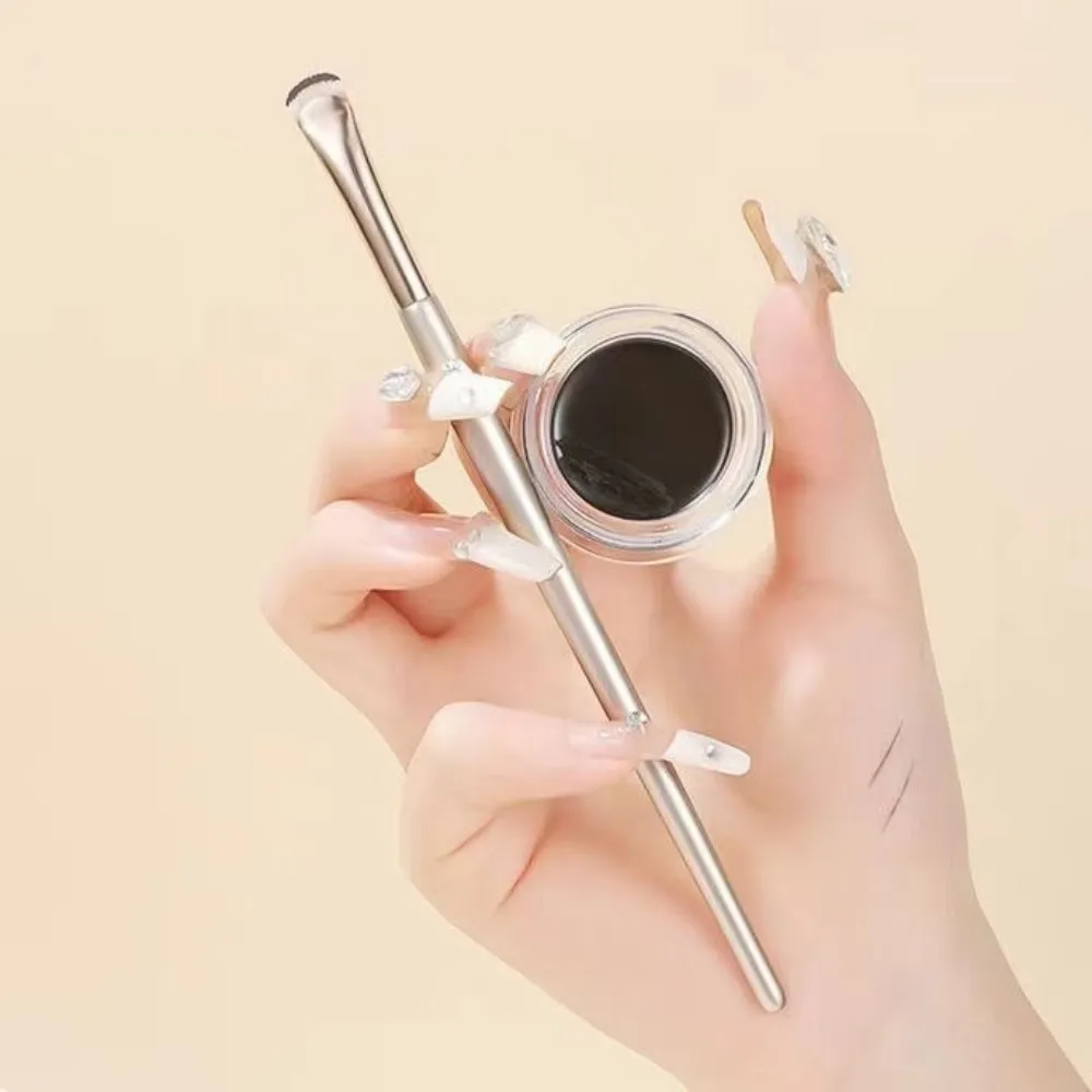 Ny böjd sminkborste tunna små sminkborstar Eye Liner Skarp ögonlock Kosmetisk borste Eye Kosmetiska verktyg — image 5