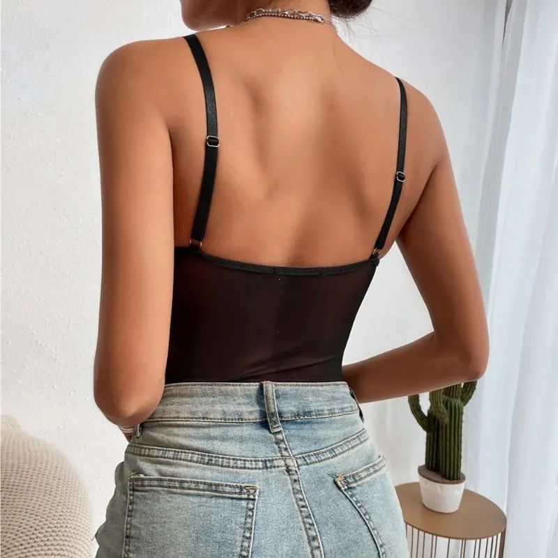 Sexy Tight Fitting Women's Clothing Deep V-neck Shaping Adjustable Shoulder Straps Reinforced Soft Padded Bra Top — image 6