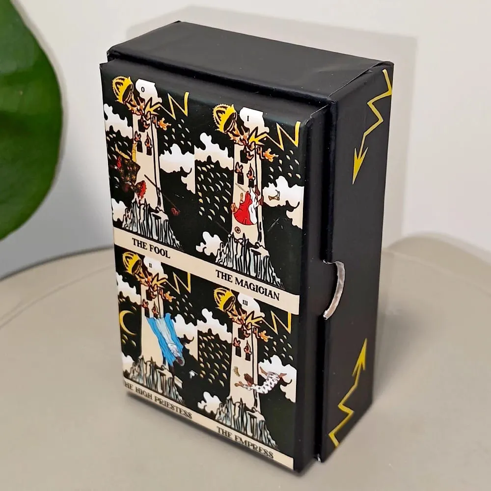 タワーテイクオーバータロットデッキ 硬質ボックス入り 変換と解放用のユニークな 79 カードタロットセット 12*7cm ダブルエンボス加工 — image 7