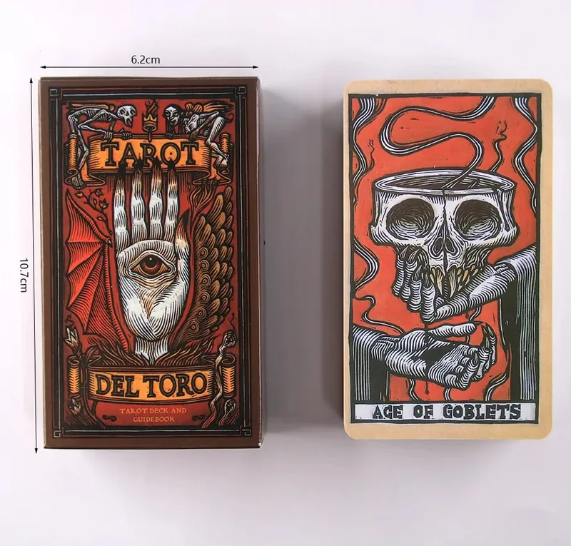 Tarot del A Tarot Deck และคู่มือแรงบันดาลใจจากโลกของ Guillermo del Toro หนังสือแปลกใหม่เริ่มต้นการ์ดเกมดาดฟ้าของเล่น — image 2