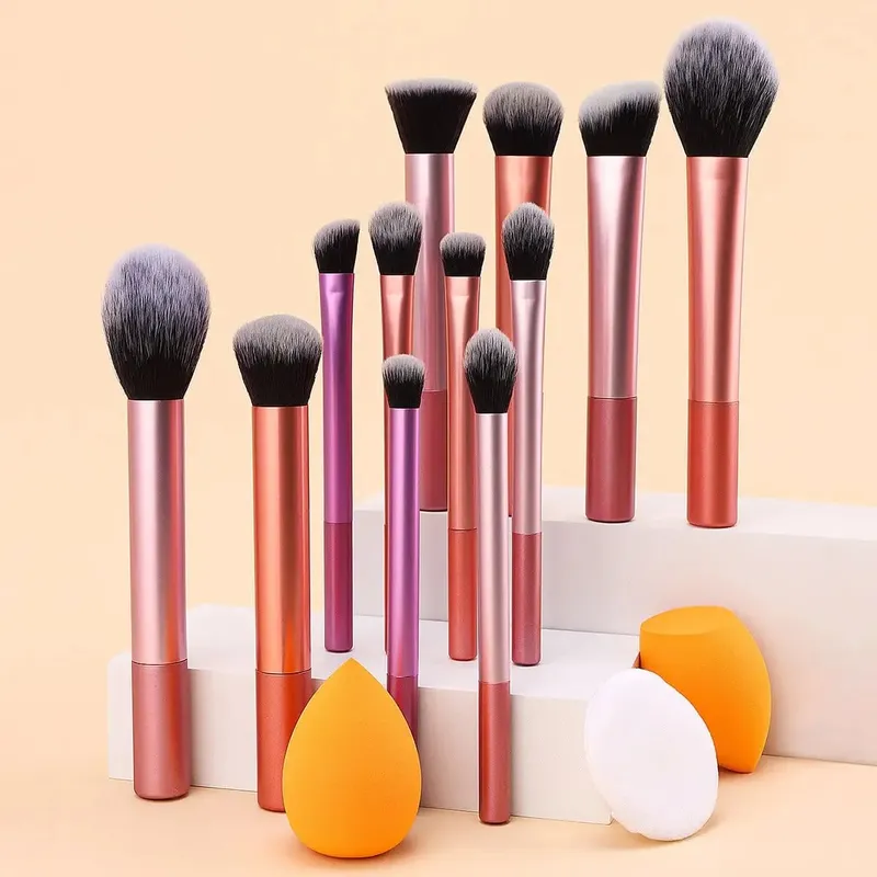 15Pcs 메이크업 브러쉬 세트 소프트 페이스 아이 코스메틱 브러쉬 뷰티 스펀지 파우더 퍼프 메이크업 도구 키트 완료 — image 9