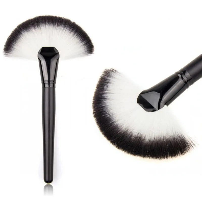 1pcs Large Fan Makeup Brushes Facial Powder Foundation Blusher Concealer Kabuki Brush Cosmetic Tools Pincel Maquiagem — image 5