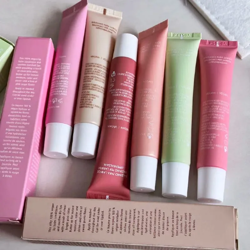 Musim Panas Terbatas Lip Balm Melembabkan Cermin Lip Gloss Kue Ulang Tahun Strawberry Lembut Serv Bau Lipstik Transparan Makeup Bibir — image 3