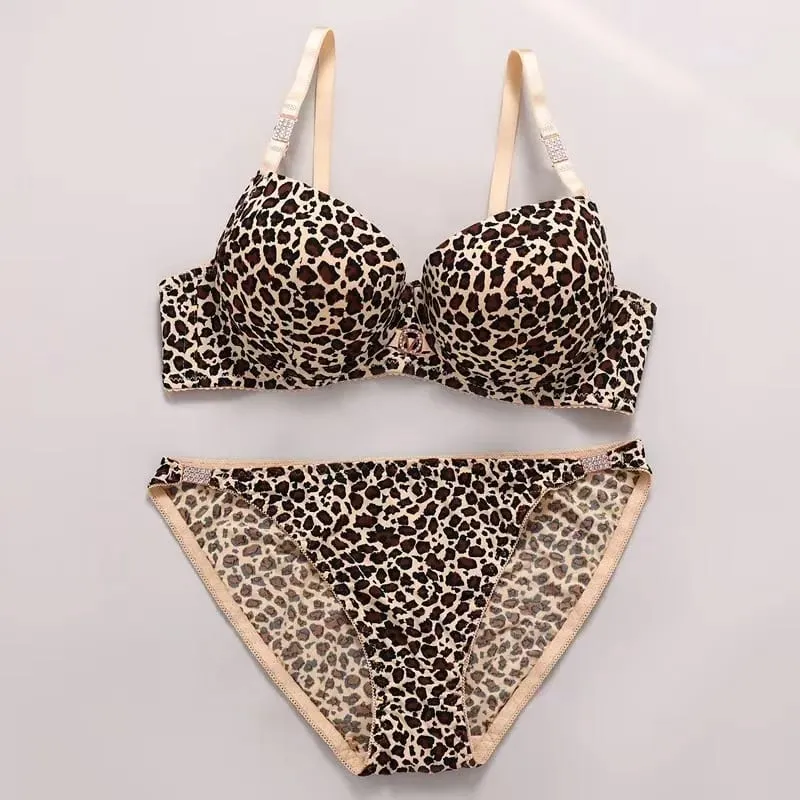 Set di biancheria intima sexy con stampa leopardata Set di reggiseno spesso inferiore sottile superiore Set di reggiseno push-up sexy — image 8