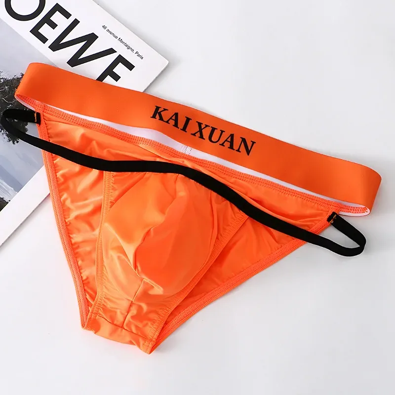 Intimo da uomo moda Mutande in seta di ghiaccio traspirante Slip morbidi e confortevoli