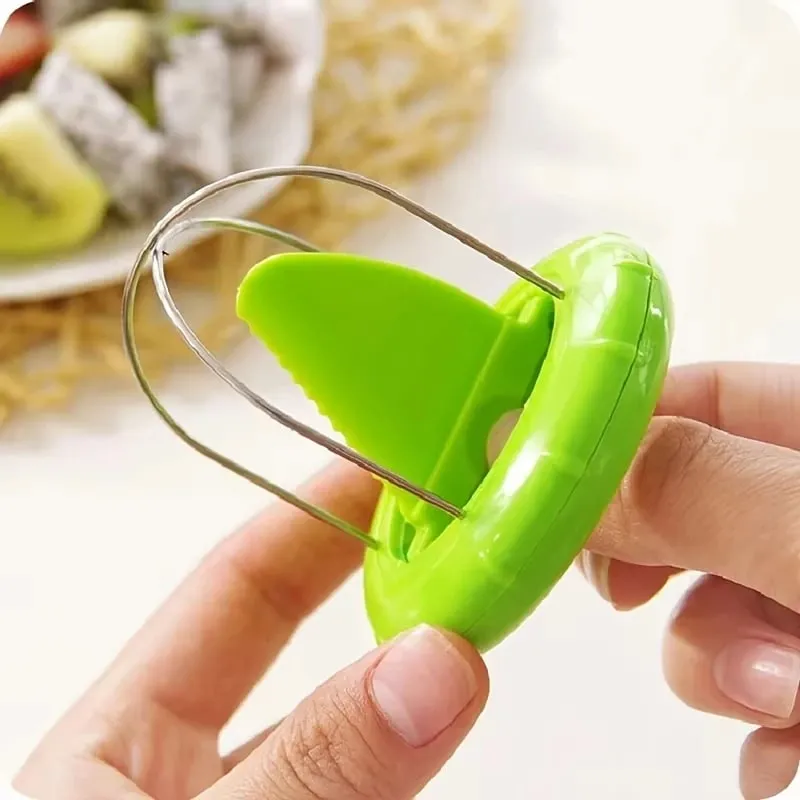 Coupe-Kiwi de fruits rapide, éplucheur, trancheur, Gadgets de cuisine, outils d'épluchage de Kiwi en acier inoxydable, éplucheur de fruits créatif de cuisine — image 2