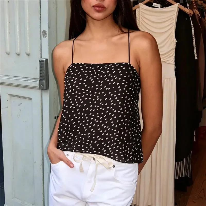 ผู้หญิง Polka Dot ชีฟอง Cami Top สปาเก็ตตี้ Crisscross Tie Backless ไม่สมมาตร Hanky Hem Cropped Camisole ฤดูร้อน Tank Top