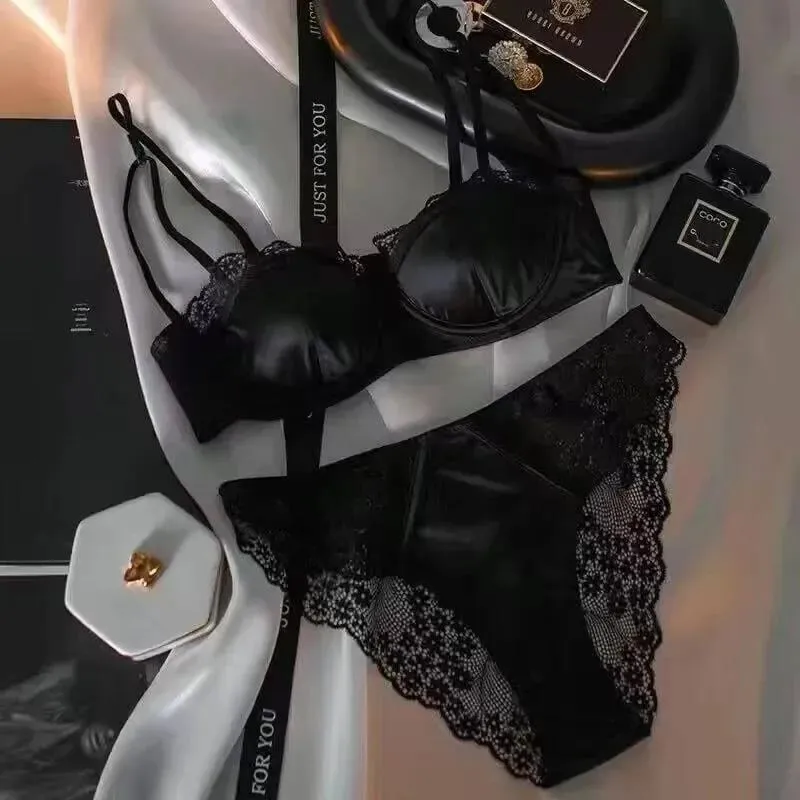 Conjunto de sutiã meia xícara de cetim sexy com anel de aço fino e confortável suporte superior borda de renda verde lingerie brilhante para mulheres — image 11