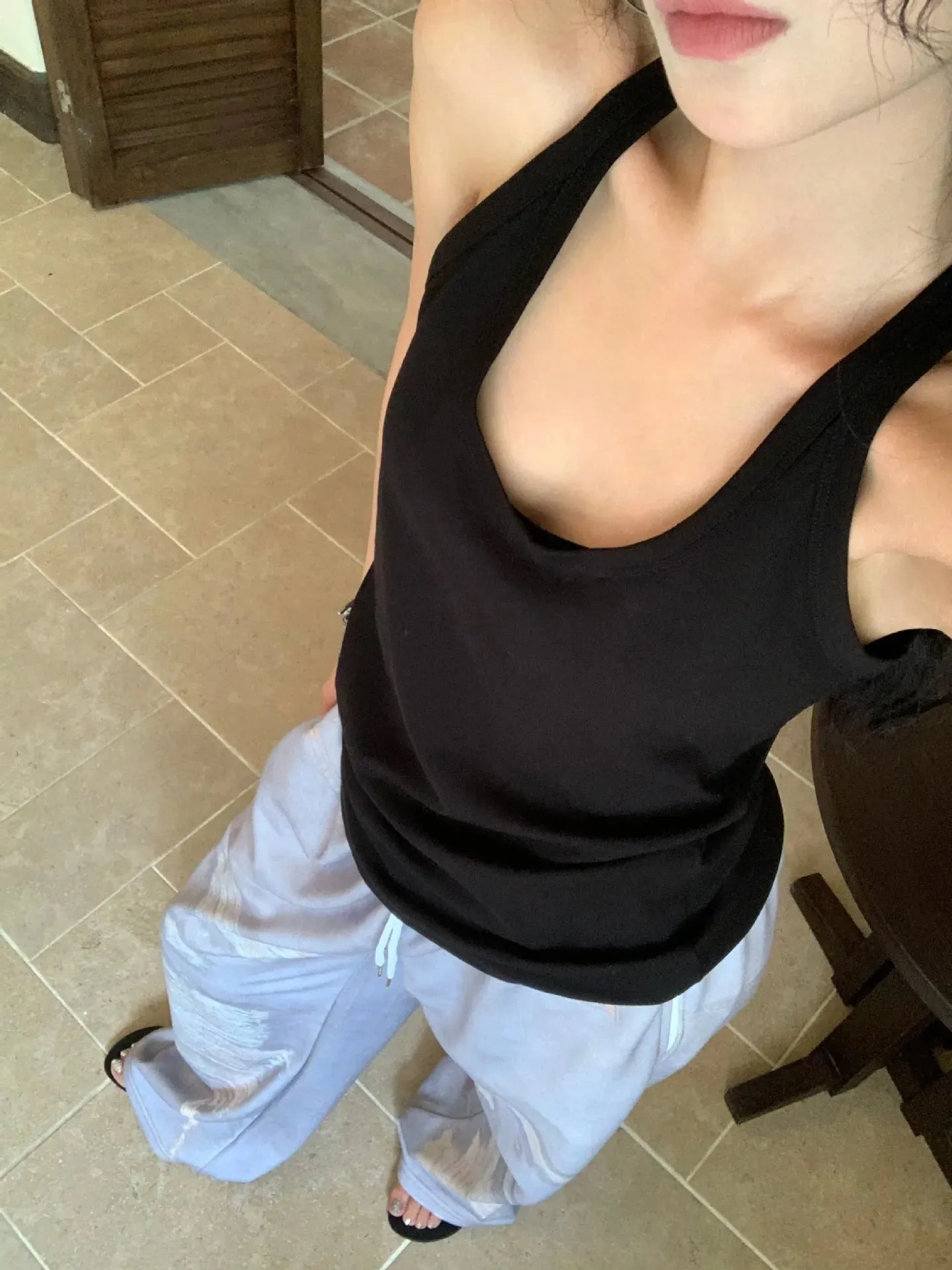Y2K Zomer Cool Backless Tank Top Diepe U-hals Sexy Solid Halter Crop Tops Esthetische Trendy Nieuwe Skinny Slim Vrouwen camis Straat — image 8