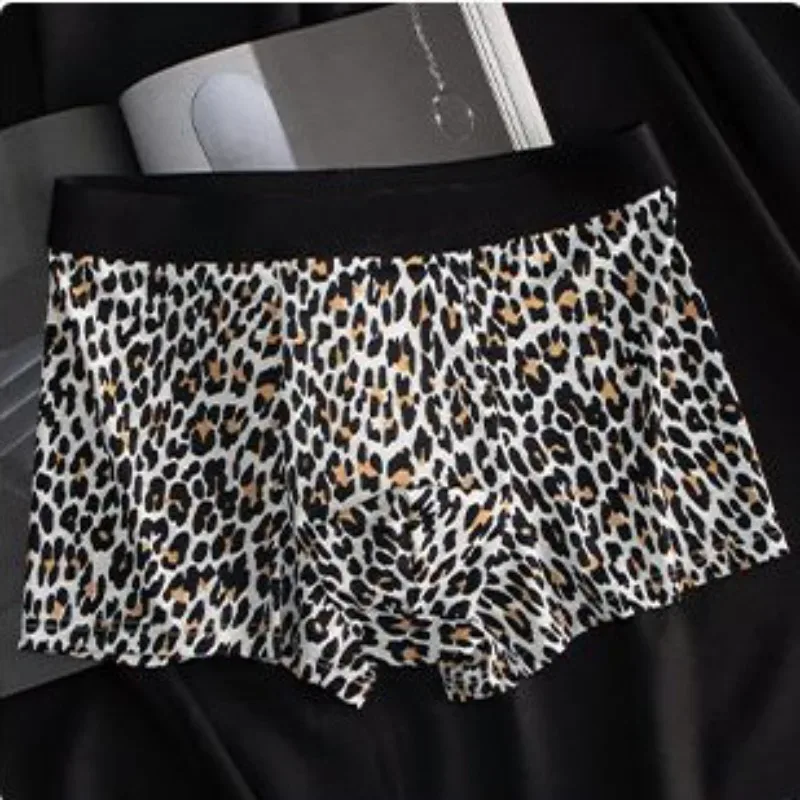 Seluar Dalam Sutera Ais Lelaki Seluar Dalam Cembung Pouch Rata Boxers Leopard Cepat Kering Seluar Dalam Lelaki Lancar Bernafas Batang Renang — image 4