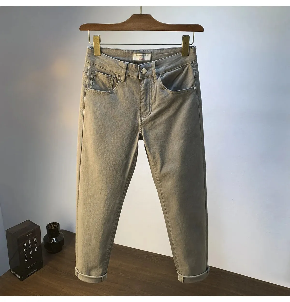 Lette luksus herrejeans 2025 sommer tynd stretch tilspidsede små lige ben afslappet alsidige denim ensfarvede bukser — image 8