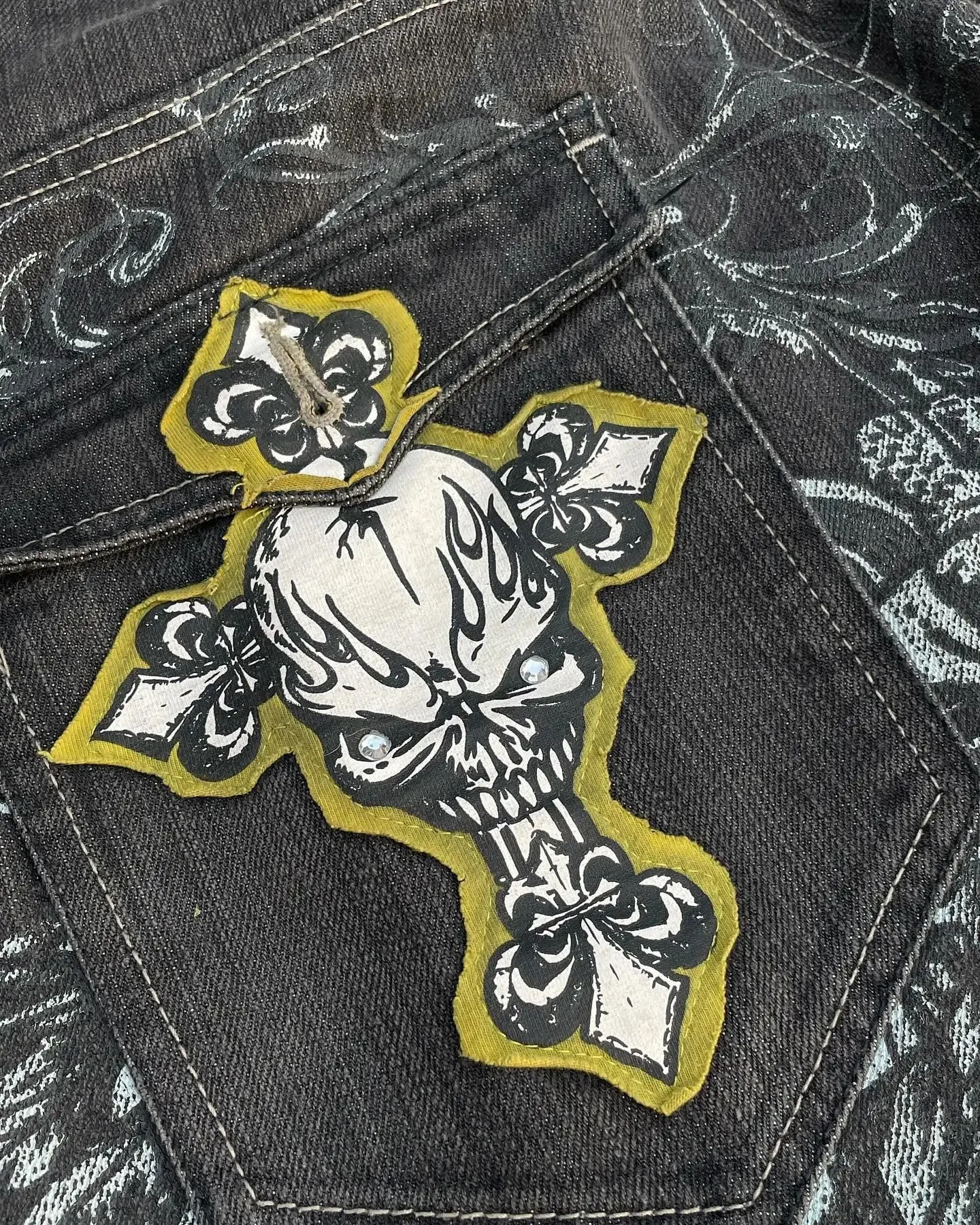 Gothic Retro American Y2K Cross Embroidery Patchwork Baggy Jeans Men Streetwear Casual Straight Wide-leg Pants Couple Jeans — image 6