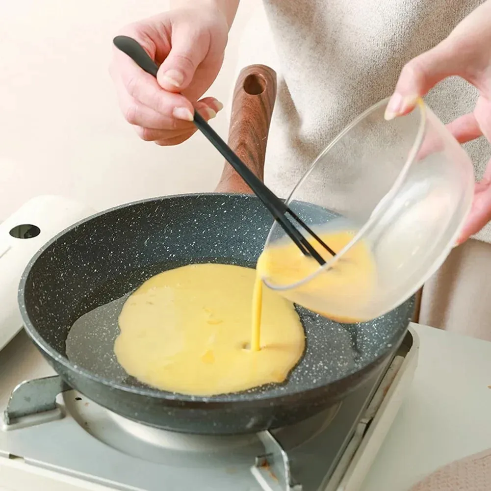 1 PC Æggepiskeris Plast Multifunktionel Mini Håndæg Pisker Køkkenredskab med teske Æggebageværktøj Fløderørestav — image 4