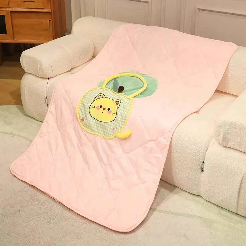 Apple หมอนตุ๊กตาแมวตุ๊กตาหมอน Kawaii โซฟานุ่มเบาะเครื่องปรับอากาศผ้าห่มโยนหมอนน่ารักของขวัญวันเกิด — image 6