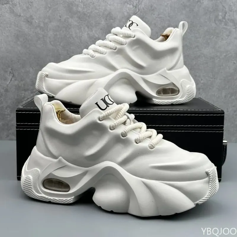Hot Selling Men's Shoes in Plus Size Design New Thick Soled Fashionable and Versatile Sports Vulcanized Shoes with Temperament — image 1