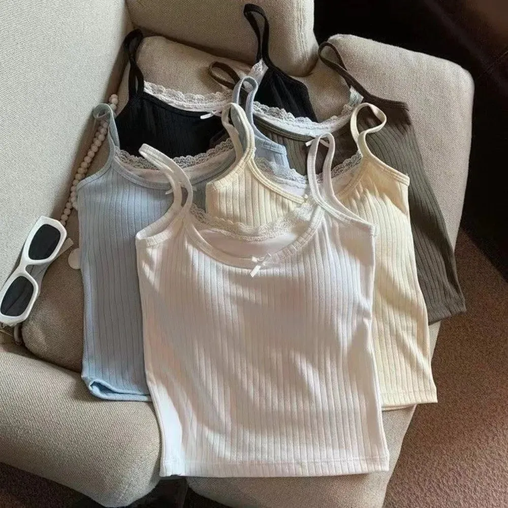 Süßes, geripptes Spitzen-Cami-Top mit Spaghettiträgern, Schleifenakzent, geripptes Camisole, einfarbig, Slim-Fit-Bralette-Oberteil, Innenschicht — image 6