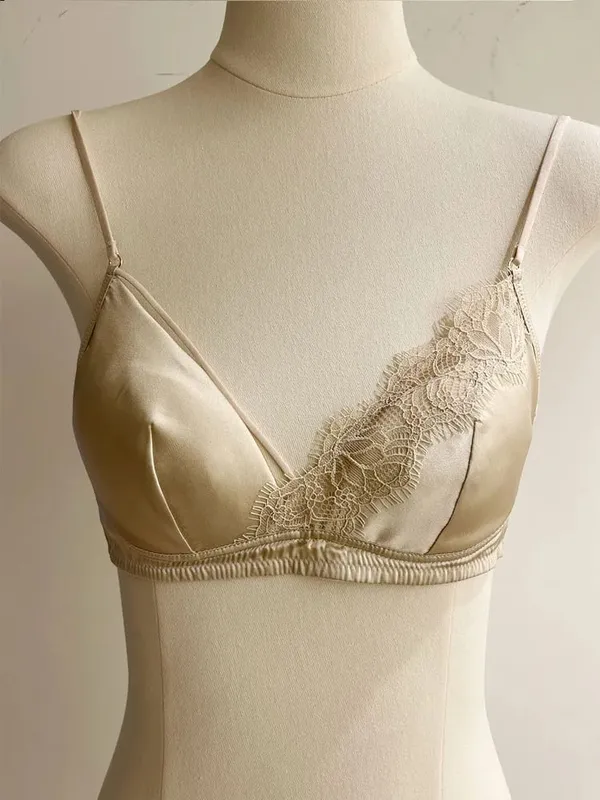 Francouzský styl krajková podprsenka Bralette Malá prsa Bez kostic Trojúhelníkový košíček Tenký ramínko Sexy sada spodního prádla Push Up Dámské spodní prádlo — image 8