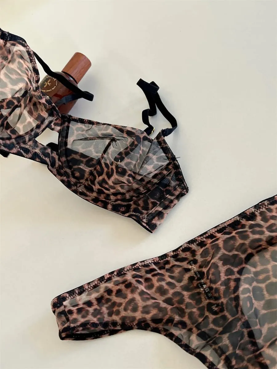 Model ultra-nipis payudara besar seluar dalam pelarasan pakaian dalam renda harimau bintang seksi berkumpul berongga dengan set bra cincin keluli — image 3