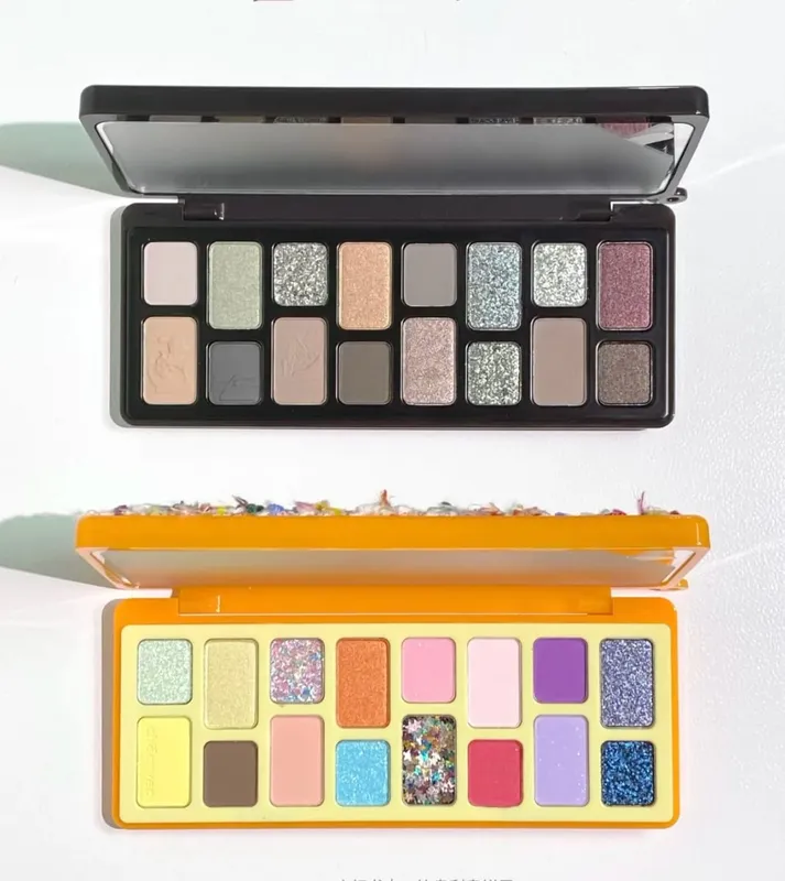 Qianyan Cheeryep Kindertag Limited Kit Lidschatten Lipgloss Glitzer Matt Chamelon Gesichts-Make-up-Set Geschenkbox — image 3