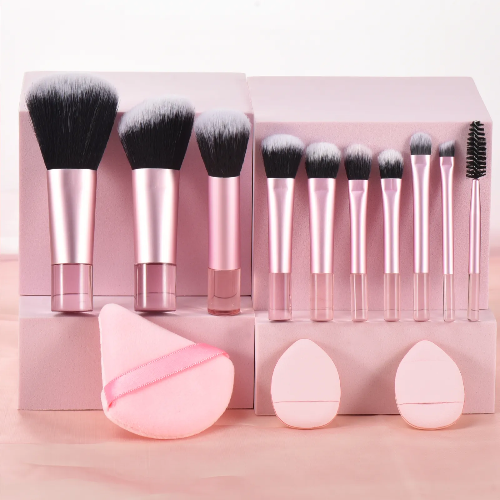 10 Mini pennelli per trucco rosa da viaggio Strumenti per trucco portatili Puff per trucco - Set di strumenti per trucco professionale con pennelli per palmo