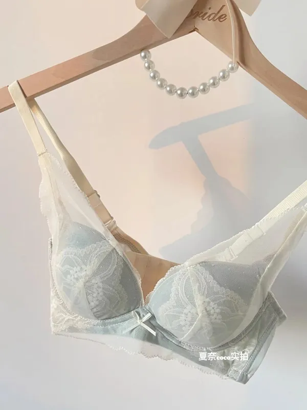 Set reggiseno senza fili in pizzo morbido stile francese da donna push up seno piccolo sollevamento coppa piena set di lingerie comfort regolabile sexy da indossare ogni giorno
