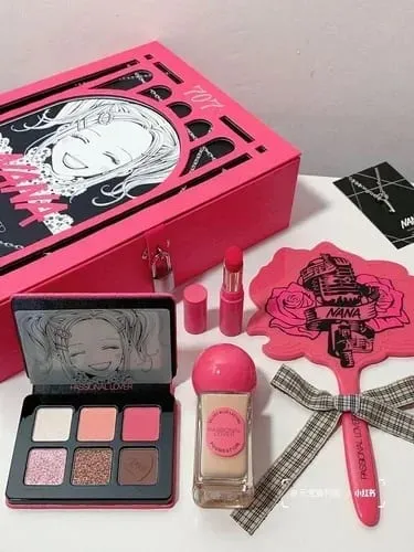 Passional Lover Makeup Set di cosmetici Fondotinta+ombretto+rossetto Idratante a lunga durata Impermeabile per il trucco di bellezza delle donne