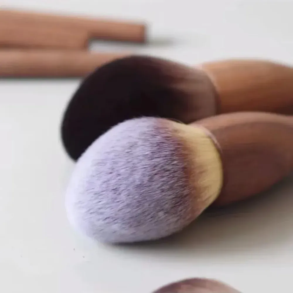 Yeni Retro Ahşap Saplı Makyaj Fırçaları Süper Yumuşak Ceviz Pudra Allık Fondöten Kontur Fırçası Kozmetik Makyaj Araçları — image 6