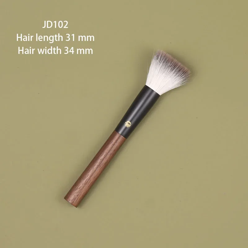 전문 수제 메이크업 브러쉬 1PC 블루 폭스 염소 머리 점묘 블러쉬 브러쉬 호두 핸들 메이크업 브러쉬 — image 10