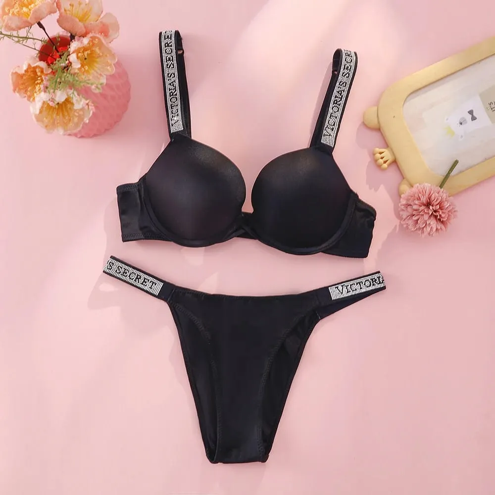 VS Molto sexy Logo Shine Strap Reggiseno push up floreale tropicale Shine Script Perizoma Slip Victoria Secret Set di lingerie sexy