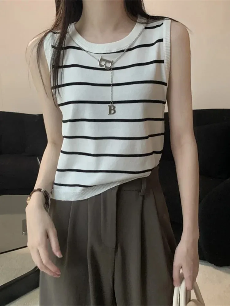 Colorfaith Nieuwe 2024 Basic Dieptepunt Gestreepte Ketting Elasticiteit Vesten Vrouwen Tank & Camis Herfst Winter Wild Crop Korte Tops V3420DG — image 8