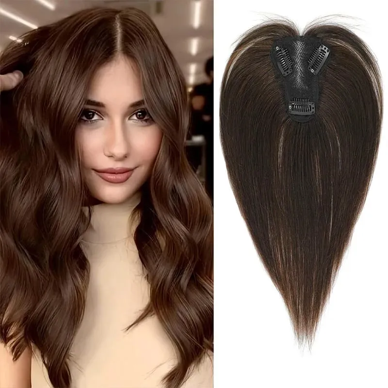 Pièce de perruque pour femmes avec une frange couvrant leurs cheveux blancs et une fine pièce de remplacement invisible pour leurs cheveux — image 11