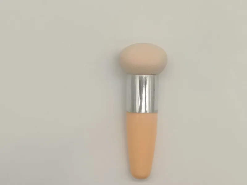 Pennelli per trucco a testa di fungo Spugna cosmetica per soffio di cipria con manico Strumenti di bellezza per trucco professionale per donna — image 13