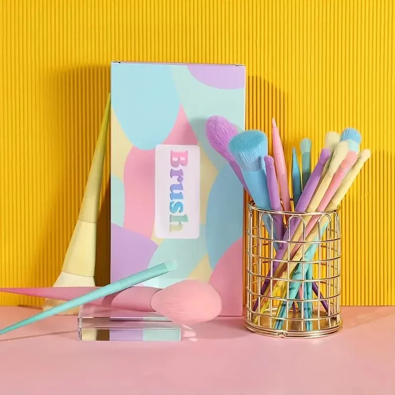 17 Color Multi-Color Makeup Brushes Macaron Color Brushes Eyeshadow Foundation Makeup Brush Set Colorful Makeup Tools Full Set — image 1