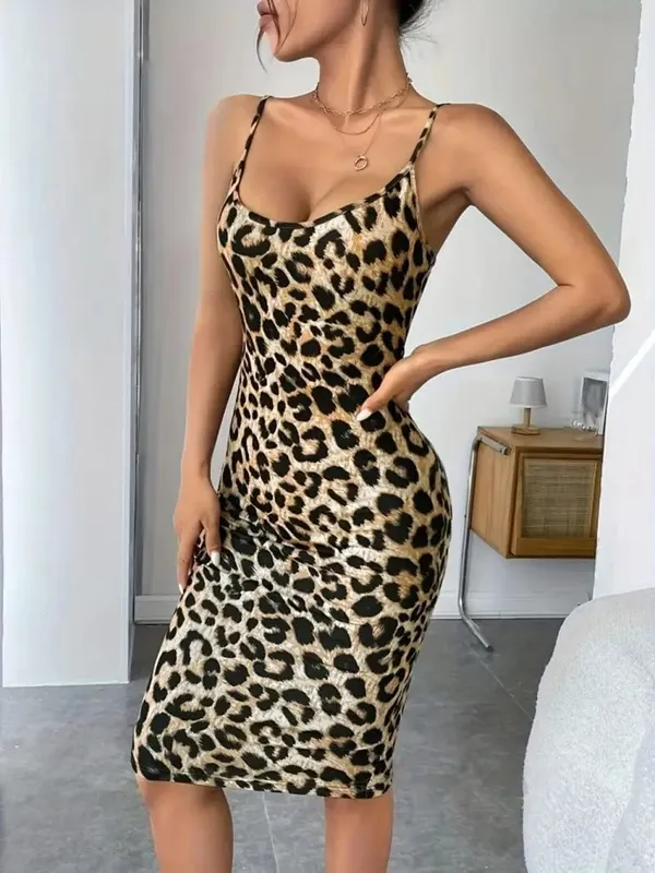 Abito con bretella con scollo a V slim fit con stampa leopardata retrò Abito con bretelle che abbraccia l'anca di media lunghezza Abiti piccanti con stampa animalier retrò di moda per ragazze