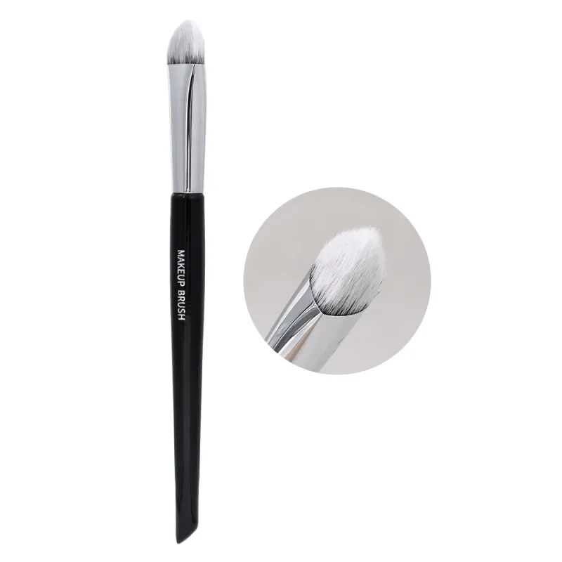 1 ชิ้นสามเหลี่ยมกรวยคอนซีลเลอร์แปรง Lacrimal Sulcus Cover Dark Circles คอนซีลเลอร์แปรงแต่งหน้า Professional เครื่องมือแต่งหน้าความงาม