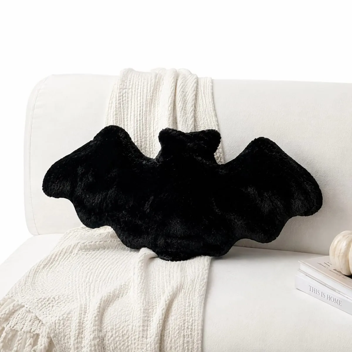 Halloween Bats Plush Pillow Halloween Decorative Pillow Furry Bat Plush Pillows for Halloween Decorative Home Sofa Bed