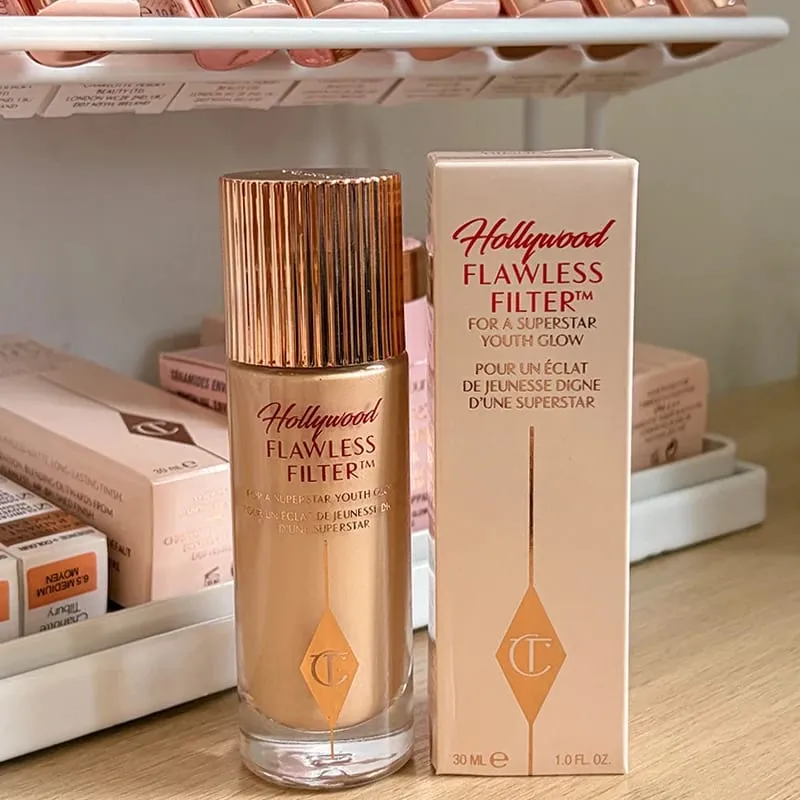CT Holding Liquid Foundation Essence Hyaluronic Acid Foundation Makeup Spray Pressed Powder Effectively Maintains Makeup Effect