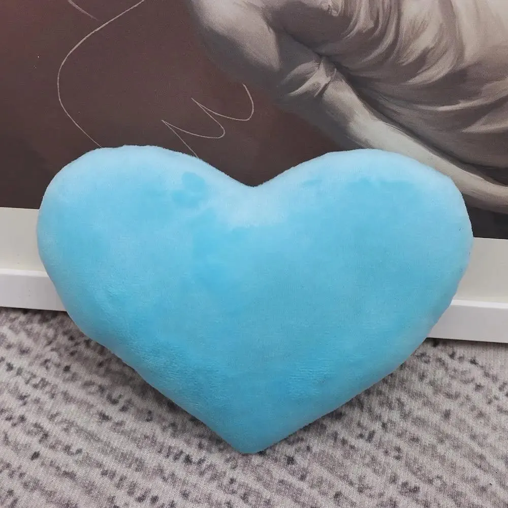 Colore rosso per il compleanno di San Valentino Cuore morbido a forma di cuore — image 8