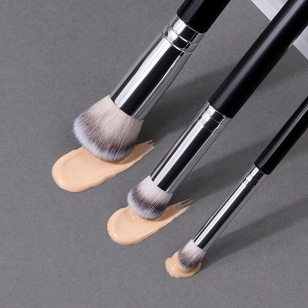 3PCS Professional Foundation & Concealer Brush Set Dense Hair Brushes for Liquid Foundation Medium & Mini Concealer Flawless — image 4