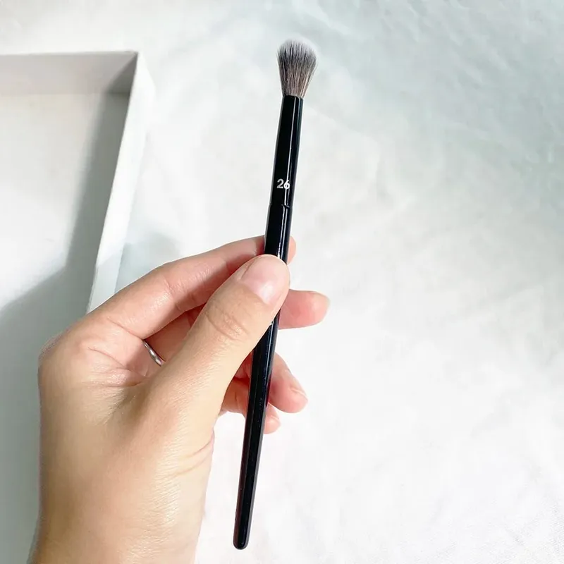 PRO Black Eye Crease Shadow Brushes 18 26 Hochwertige weiche synthetische Blending Cosmetics Beauty-Pinselwerkzeuge — image 7