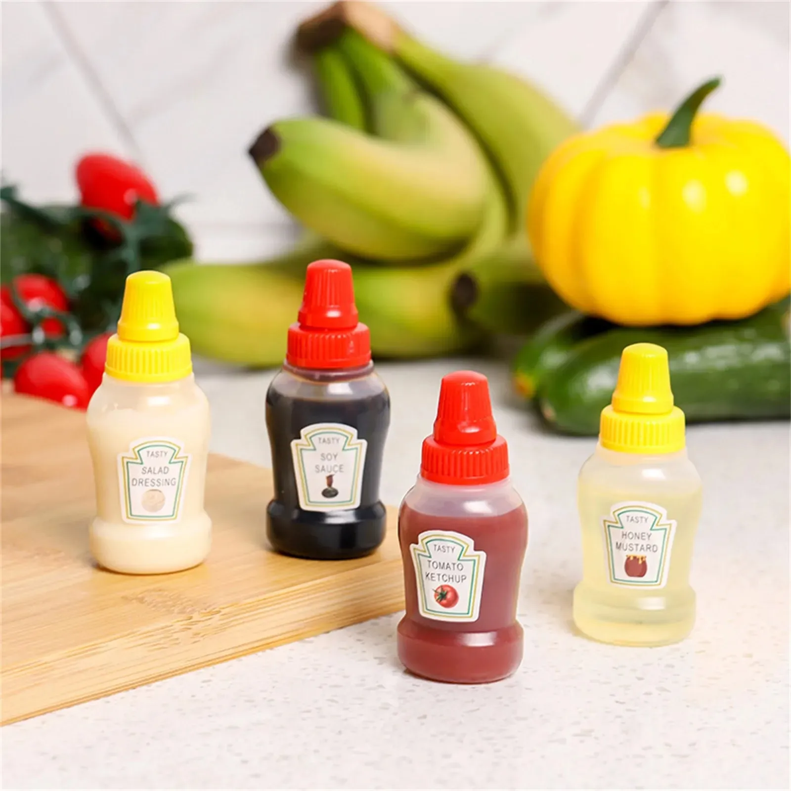 4/8pcs MINI เครื่องปรุงอาหารบีบขวด 25ml น้ำผึ้ง/ซอสมะเขือเทศ/ซอสถั่วเหลือง/สลัดเครื่องจ่ายกล่องอาหารกลางวัน Squeezable คอนเทนเนอร์ Jars