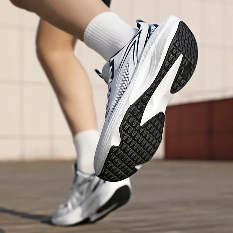 Lette løbesneakers til mænd Carbon Board Specialty Marathon Mænd Sport Åndbar Gå Atletisk Skridsikre sneakers Mand — image 1